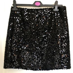 Black sequin skirt - Size 8